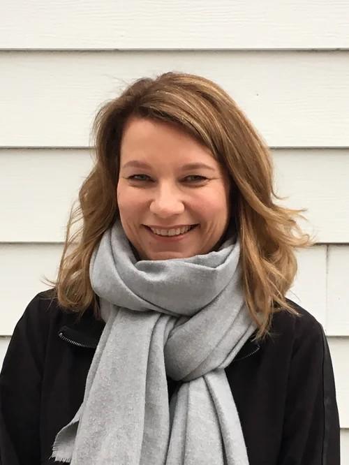 Joanne Château